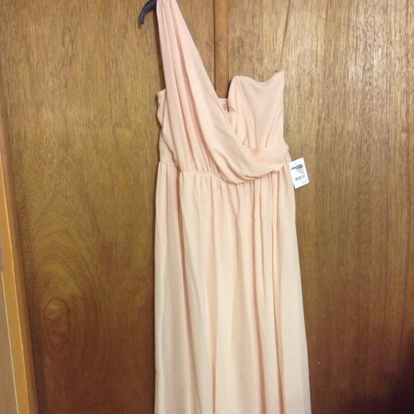 Charlotte Russe Dresses & Skirts - LONG ONE SHOULDER DRESS